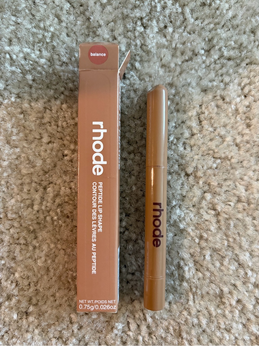 Rhode Peptide Lip Shape- balance (NWT)